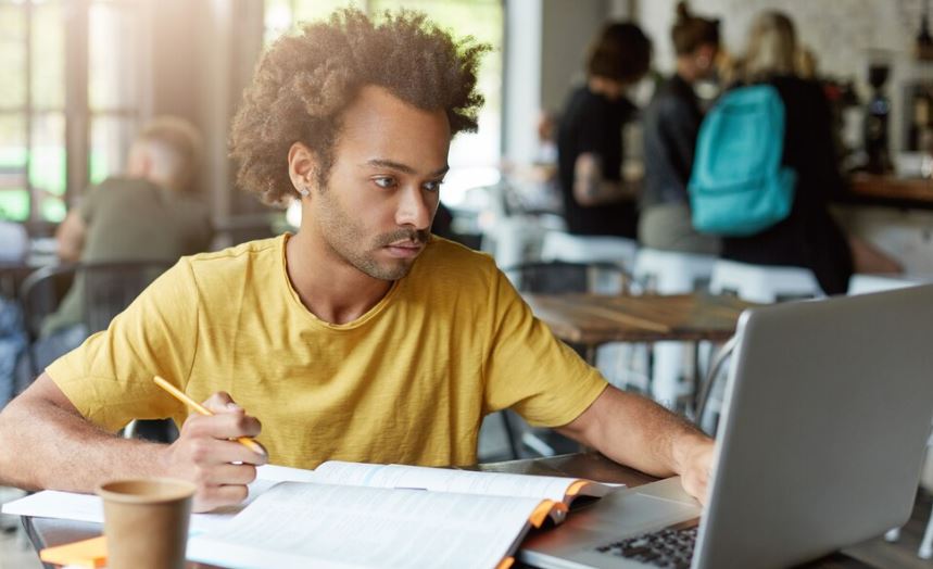 Moodle pour les études